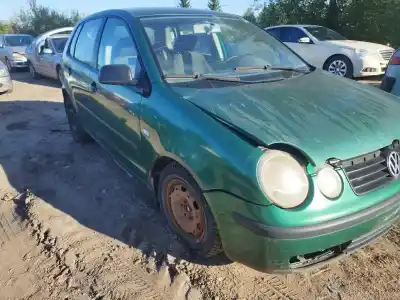 Scrapping Vehicle VOLKSWAGEN POLO (9N1) 1.4 16V of the year 2002 powered Bby