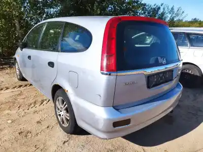 Verschrottungsfahrzeug honda stream (rn1/3) 1.7 cat des jahres 2001 angetrieben d17a2