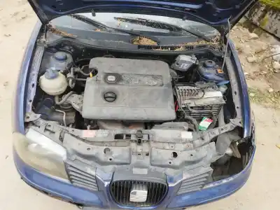 Veículo de Sucata seat cordoba 1.4 g do ano 2003 alimentado bby