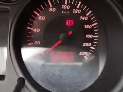 Veículo de Sucata seat cordoba 1.4 g do ano 2003 alimentado bby