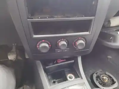 Veículo de Sucata seat cordoba 1.4 g do ano 2003 alimentado bby