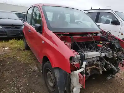 Veicolo di demolizione FIAT PANDA (169) 1.1 8V dell'anno 2004 alimentato 