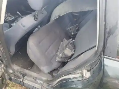 Здавання транспортного засобу audi a4 avant (b5) 1.9 tdi року 1996 потужний afn