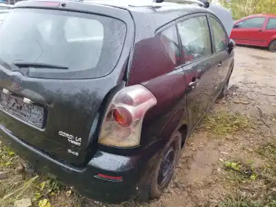 Veículo de Sucata toyota corolla verso (r1) 2.2 d-4d sol do ano 2006 alimentado 2adftv