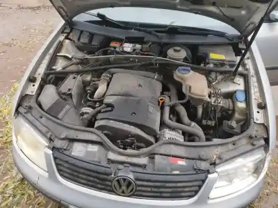 Veículo de Sucata volkswagen passat b5 (3b2) 1.9 tdi do ano 1997 alimentado ahu