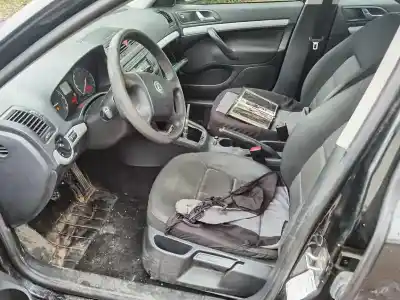 Scrapping Vehicle skoda octavia combi (1z5) 1.9 tdi dpf of the year 2007 powered bxe