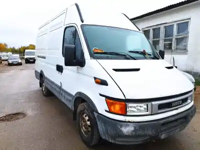 Здавання транспортного засобу IVECO DAILY, 2000.01 - 2005.12 2.3L 85KW 2000.01 - 2005.12 року 2003 потужний f1ae0481b