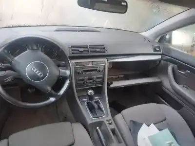 Здавання транспортного засобу audi a4 b6 (8e2) 1.9 tdi року 2003 потужний 