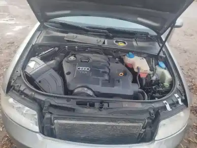 Здавання транспортного засобу audi a4 b6 (8e2) 1.9 tdi року 2003 потужний 