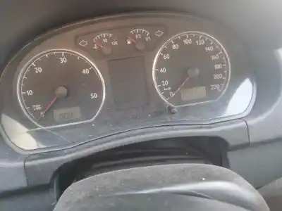 Veículo de Sucata volkswagen polo (9n1) 1.9 sdi do ano 2004 alimentado asy