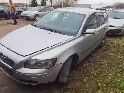 Veículo de Sucata volvo v50 (545) 1.6 d do ano 2006 alimentado d4164t