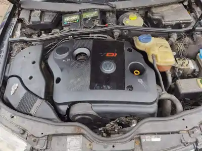 Veículo de Sucata volkswagen passat b5 (3b2) 1.9 tdi do ano 1999 alimentado 