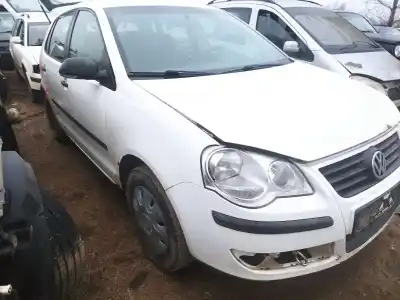 Scrapping Vehicle volkswagen polo (9n1) 1.2 of the year 2005 powered bmd