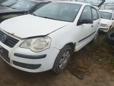 Scrapping Vehicle volkswagen polo (9n1) 1.2 of the year 2005 powered bmd