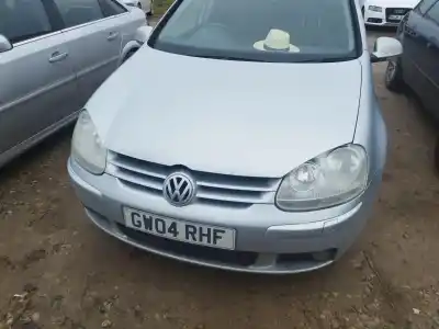 Veículo de Sucata volkswagen golf v (1k1) 2.0 fsi do ano 2004 alimentado blx
