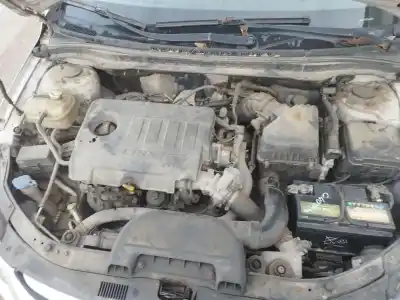 Véhicule à la ferraille hyundai i30 1.6 crdi cat de l'année 2011 alimenté d4fb