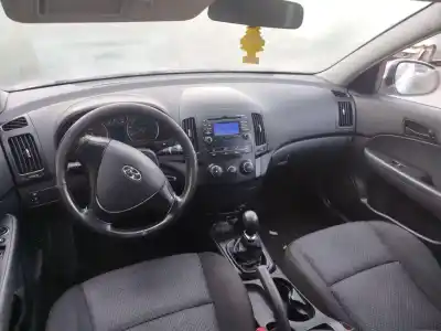 Véhicule à la ferraille hyundai i30 1.6 crdi cat de l'année 2011 alimenté d4fb