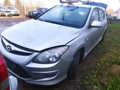 Véhicule à la ferraille hyundai i30 1.6 crdi cat de l'année 2011 alimenté d4fb