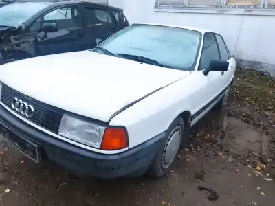 Veicolo di demolizione audi 80 (811/813) 1.8 dell'anno 1990 alimentato ne
