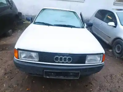 Veicolo di demolizione audi 80 (811/813) 1.8 dell'anno 1990 alimentato ne