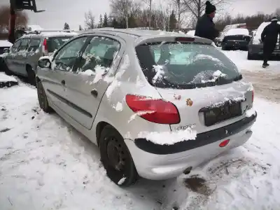 Veicolo di demolizione peugeot 206 berlina play station 2 dell'anno 2001 alimentato 