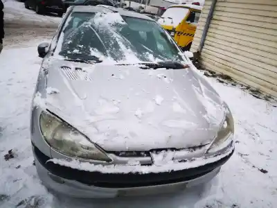 Veicolo di demolizione peugeot 206 berlina play station 2 dell'anno 2001 alimentato 