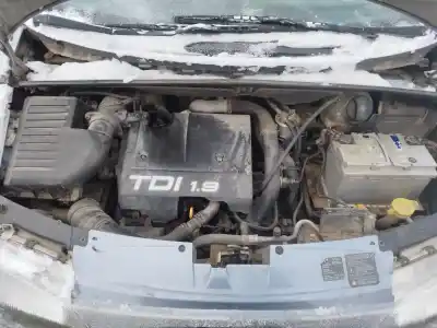 Veículo de Sucata ford galaxy (vx) 1.9 tdi cat do ano 1998 alimentado 