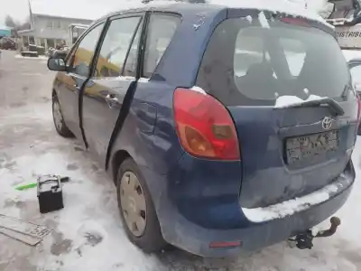 Veicolo di demolizione toyota corolla (e11) 2.0 d-4d linea sol dell'anno 2002 alimentato 1cdftv