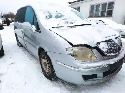 Здавання транспортного засобу LANCIA PHEDRA (180) 2.0 JTD 16V Emblema CAE року 2004 потужний 