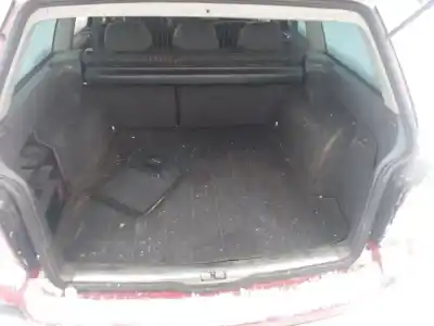 Scrapping Vehicle volkswagen passat variant (3b6) 2.0 tdi dpf of the year 2004 powered bgw