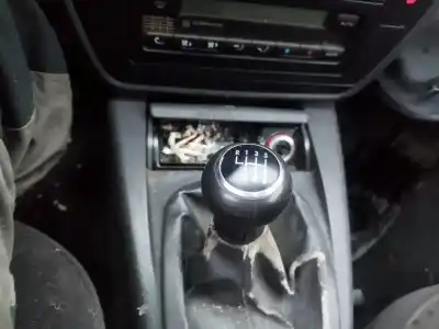 Scrapping Vehicle volkswagen passat variant (3b6) 2.0 tdi dpf of the year 2004 powered bgw