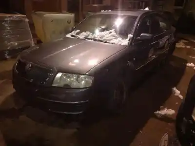 Здавання транспортного засобу skoda superb (3u4) 2.5 v6 tdi cat (bdg) року 2004 потужний bdg
