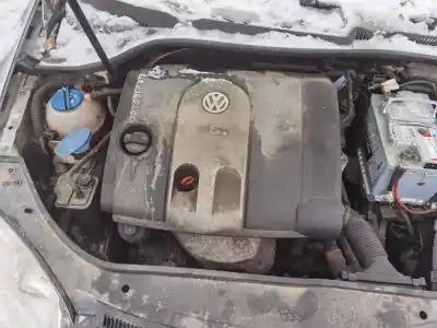 Scrapping Vehicle volkswagen jetta (1k2) 1.6 16v fsi of the year 2006 powered blf