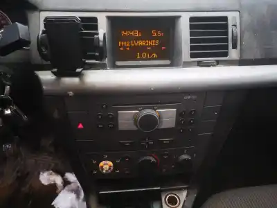 Veículo de Sucata opel vectra b caravan 2.0 dti do ano 2004 alimentado 