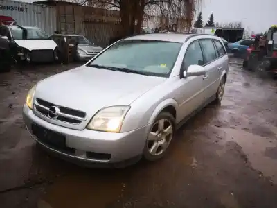 Veículo de Sucata opel vectra b caravan 2.0 dti do ano 2004 alimentado 