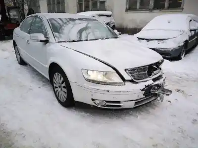 Scrapping Vehicle VOLKSWAGEN PHAETON (3D2/3D8) 3.2 V6 24V of the year 2006 powered BKL