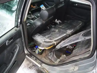 Здавання транспортного засобу audi a6, c5 2001.08 - 2005.01 facelift 2.5 tdi 114kw 2001.08 - 2005.01 року 2001 потужний aym