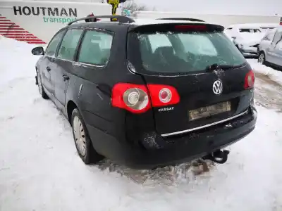 Scrapping Vehicle volkswagen passat b6 (3c2) 2.0 tdi 16v of the year 2005 powered bkc