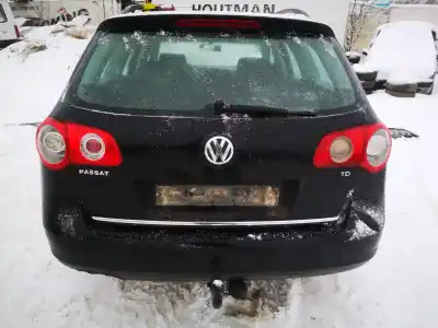 Scrapping Vehicle volkswagen passat b6 (3c2) 2.0 tdi 16v of the year 2005 powered bkc