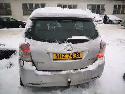 Sloopvoertuig toyota verso 2.0 d-4d cat van het jaar 2011 aangedreven 