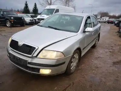 Veículo de Sucata skoda octavia combi (1z5) 1.9 tdi dpf do ano 2006 alimentado bxe