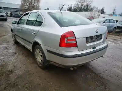 Veículo de Sucata skoda octavia combi (1z5) 1.9 tdi dpf do ano 2006 alimentado bxe