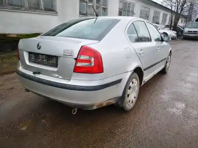 Veículo de Sucata skoda octavia combi (1z5) 1.9 tdi dpf do ano 2006 alimentado bxe
