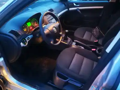 Scrapping Vehicle skoda octavia combi (1z5) 1.9 tdi dpf of the year 2006 powered bxe