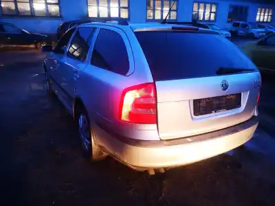 Scrapping Vehicle skoda octavia combi (1z5) 1.9 tdi dpf of the year 2006 powered bxe
