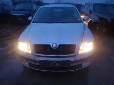 Scrapping Vehicle skoda octavia combi (1z5) 1.9 tdi dpf of the year 2006 powered bxe