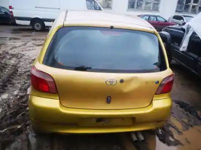 Здавання транспортного засобу toyota yaris (ncp1/nlp1/scp1) 1.0 linea luna року 2000 потужний 4b