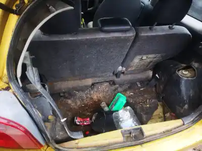 Здавання транспортного засобу toyota yaris (ncp1/nlp1/scp1) 1.0 linea luna року 2000 потужний 4b