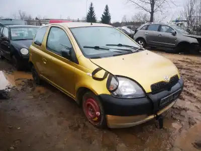 Здавання транспортного засобу TOYOTA YARIS (NCP1/NLP1/SCP1) 1.0 Linea Luna року 2000 потужний 4B