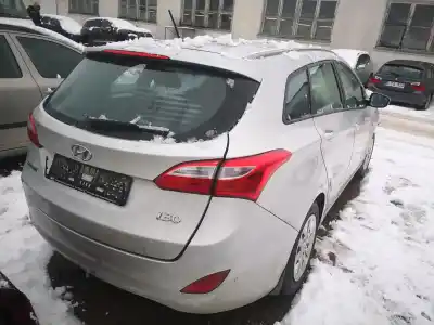 Scrapping Vehicle hyundai i30 (pd) 1.6 crdi cat of the year 2016 powered 